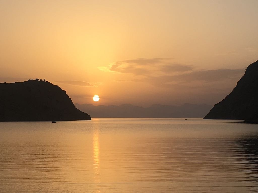 Simi zonsondergang Griekenland